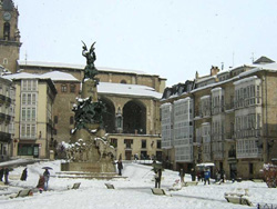 Vitoria-Gasteiz la ciudad dormida